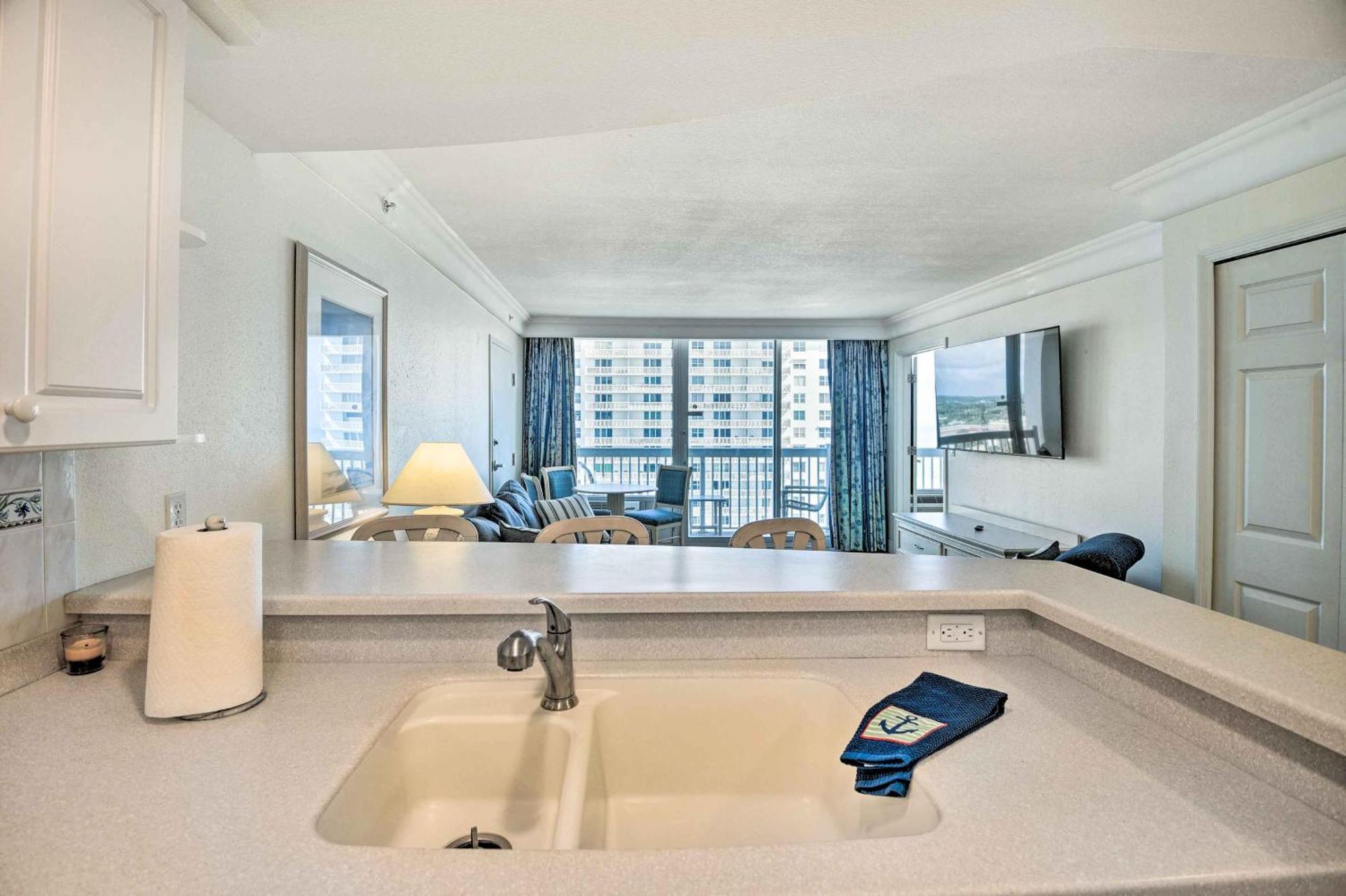 Sunny Daytona Beach Gem With Ocean Views! Exteriér fotografie